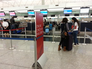 香港空港　デルタ　チェックイン