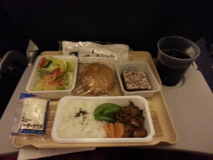 デルタ航空　東京成田～香港　エコノミー　機内食