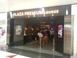 香港空港　ラウンジ