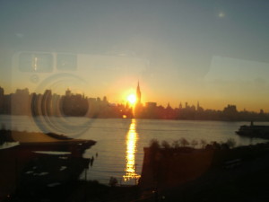 マンハッタン　朝日