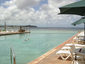 グアムリーフ　インフィニティプール