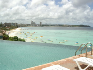 グアムリーフ　インフィニティプール