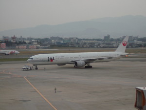 大阪伊丹空港　JAL