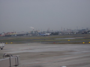 大阪伊丹空港　B747 ANA