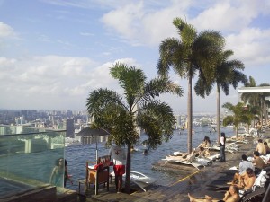 シンガポール　マリーナベイサンズ　プール