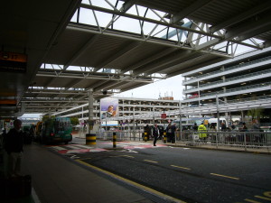 ロンドン　ヒースロー　到着